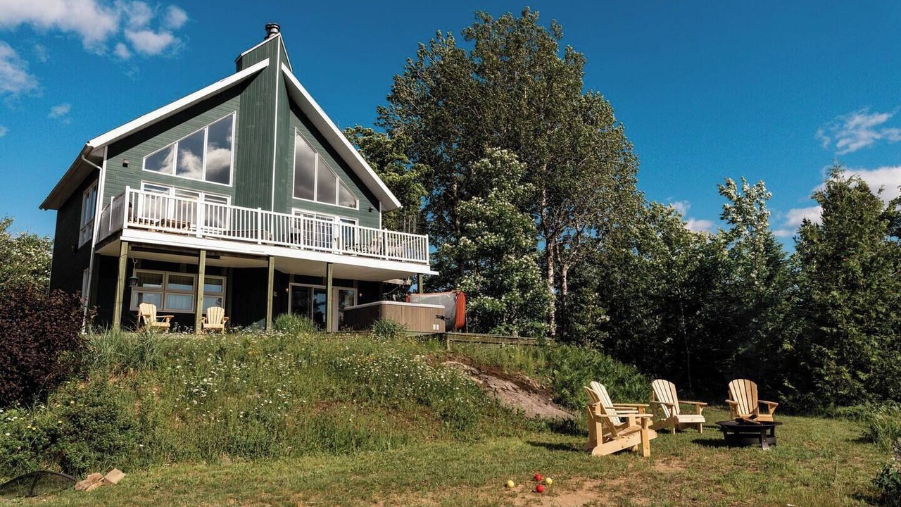 Photo of Outdoor in Sainte-Marguerite-du-Lac-Masson