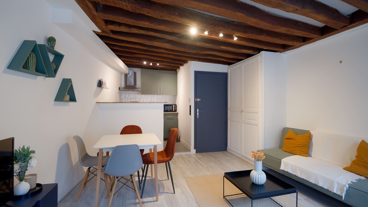 Photo of Livingroom in Fontainebleau