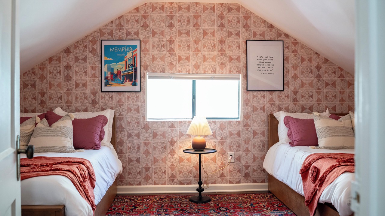 Photo of Bedroom in Central Gardens