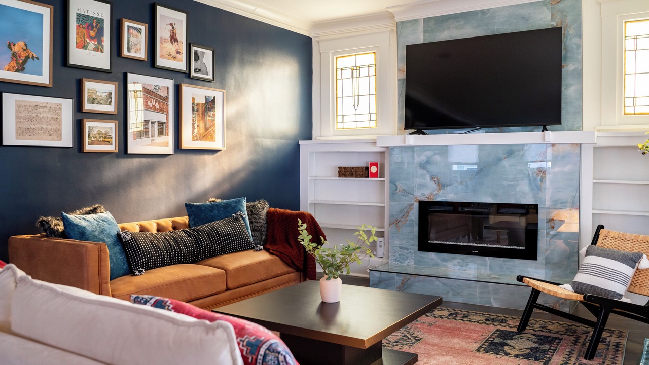 Photo of Livingroom in Central Gardens