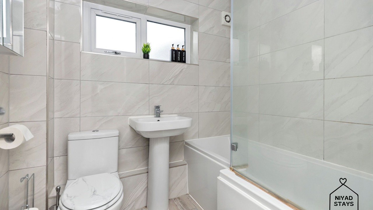 Photo of Bathroom in Tottenham Hale