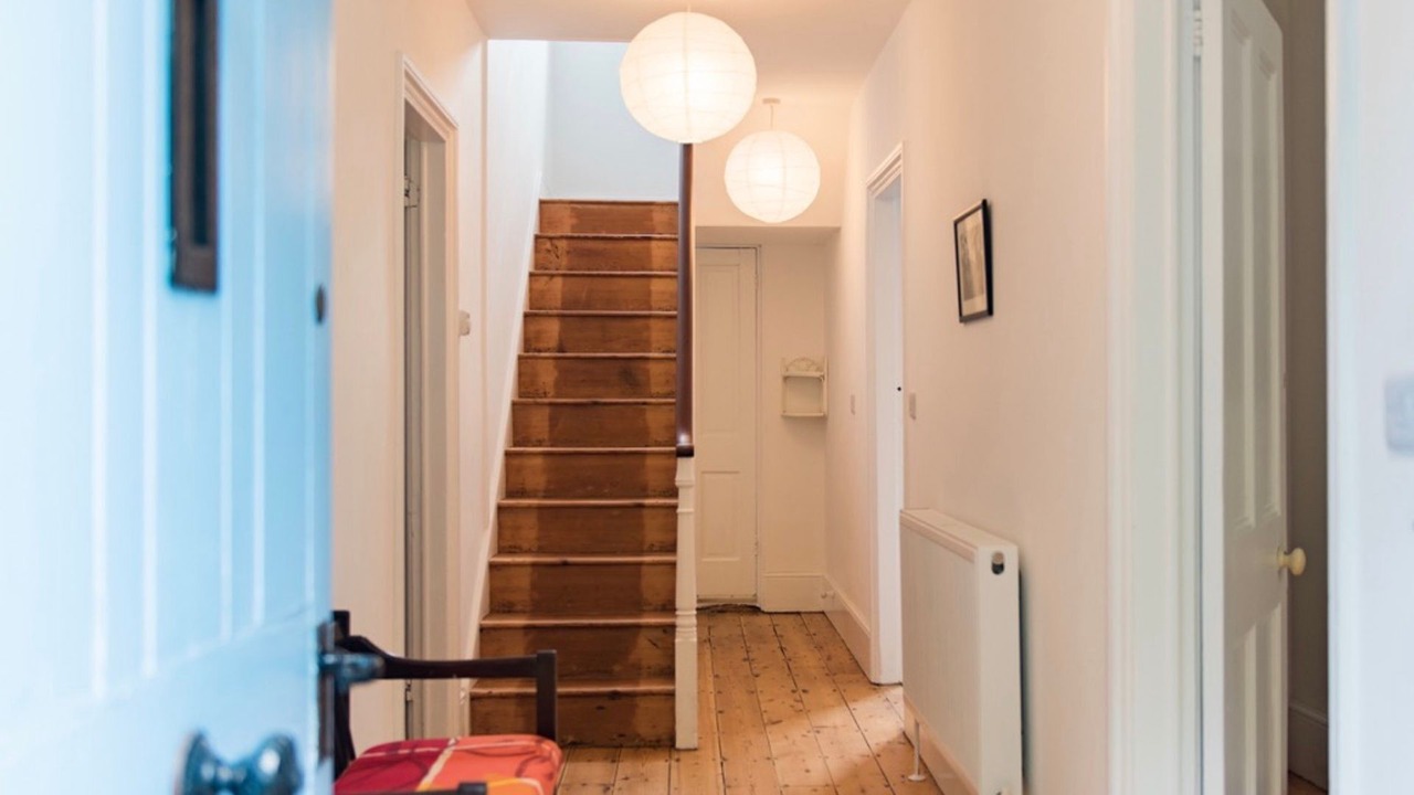 Photo of Others in Sandwich