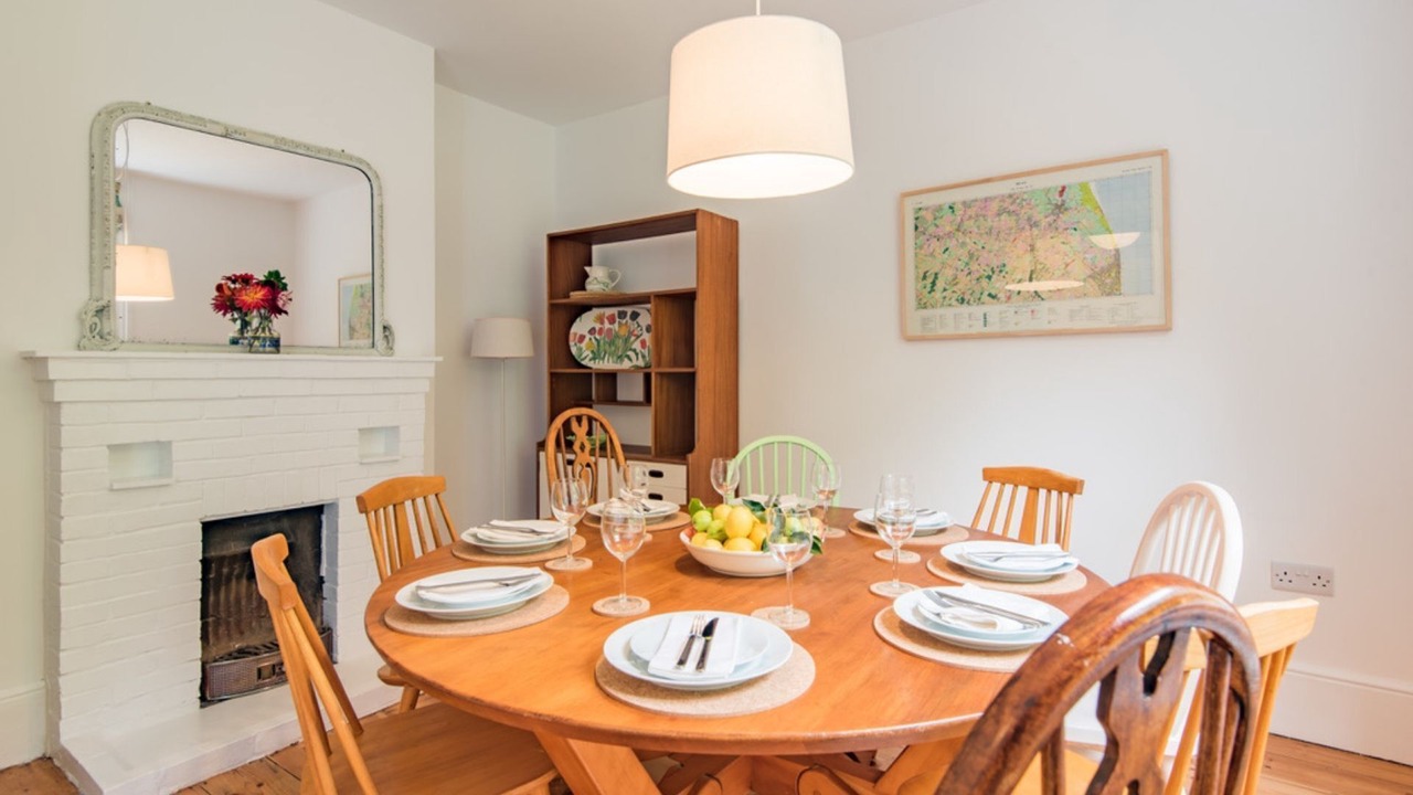 Photo of Others in Sandwich