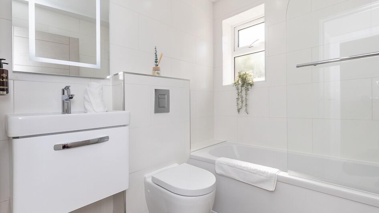 Photo of Bathroom in Reading