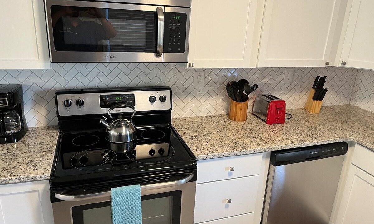 Photo of Kitchen in Goose Creek