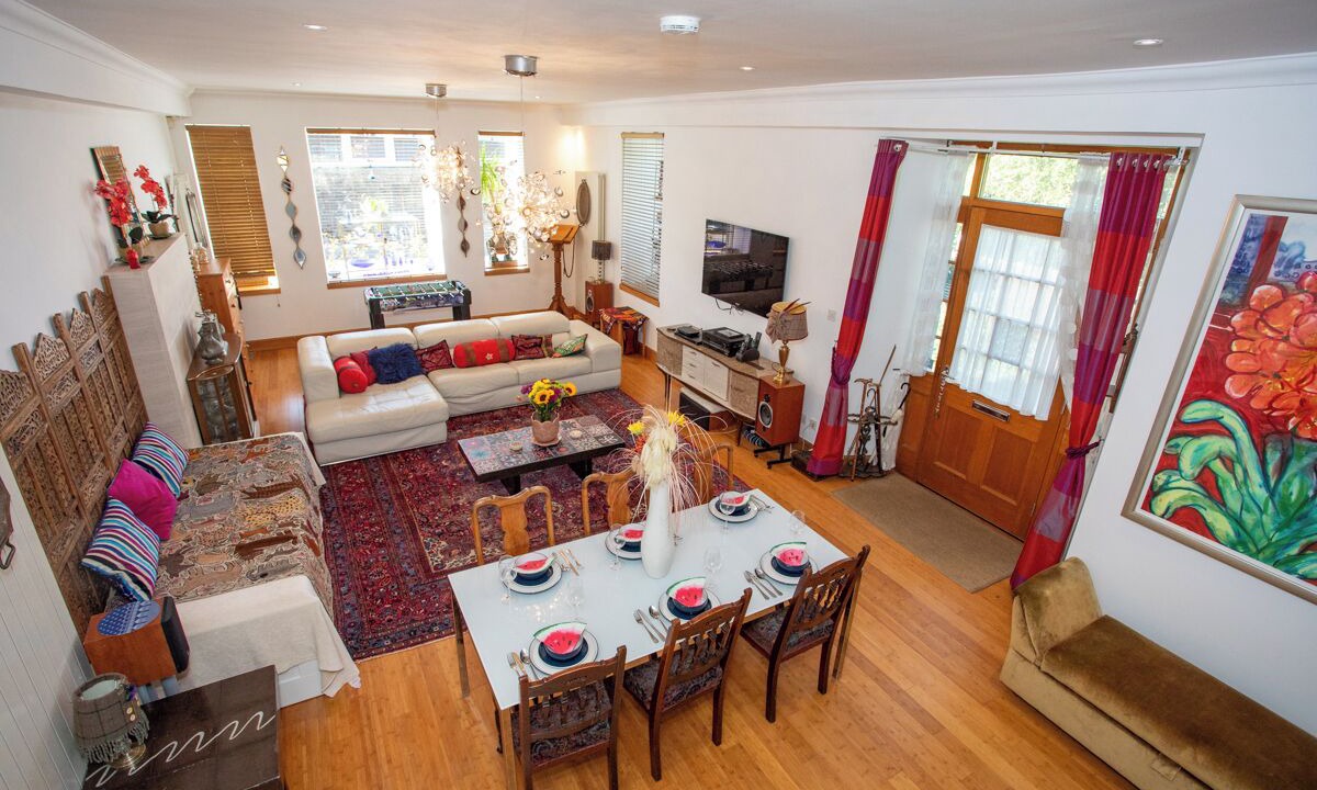 Photo of Livingroom in Falkirk