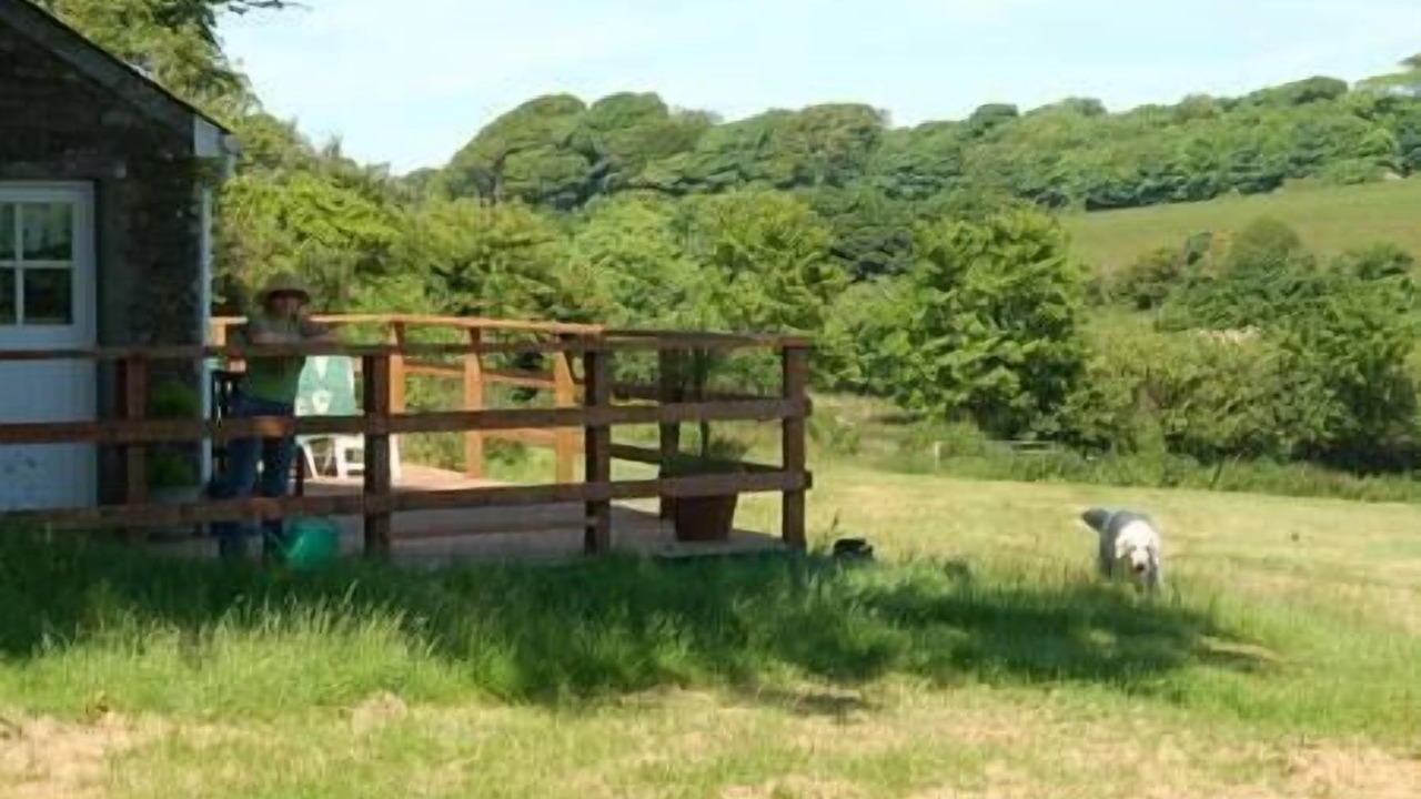 Photo of Outdoor in Pelynt