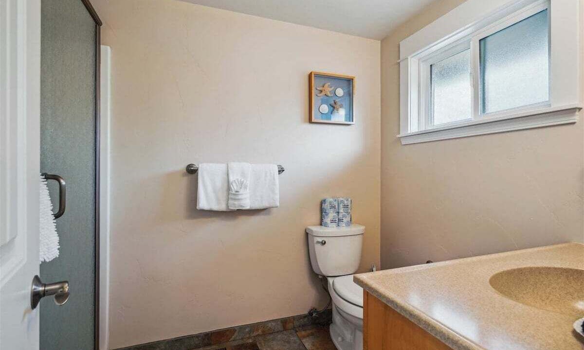 Photo of Bathroom in Tolovana Park