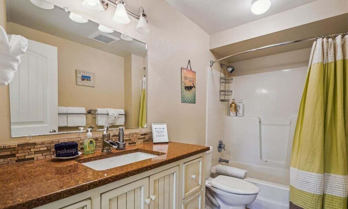 Photo of Bathroom in Tolovana Park