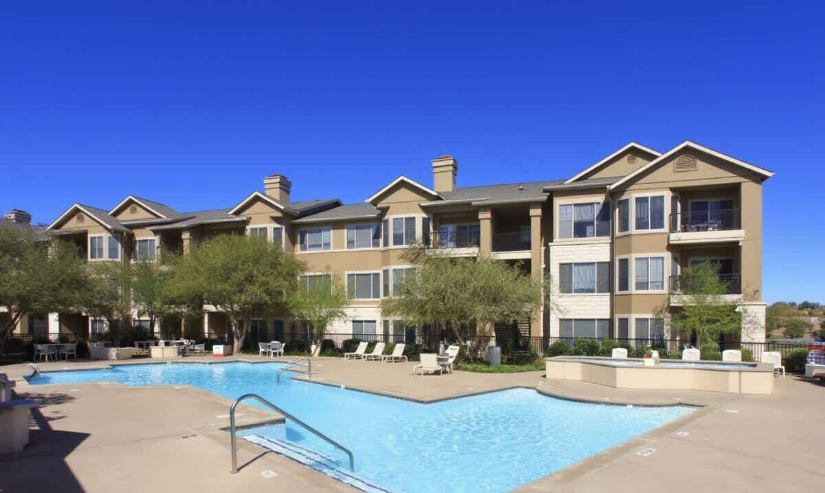 Photo of Outdoor in Willow Run