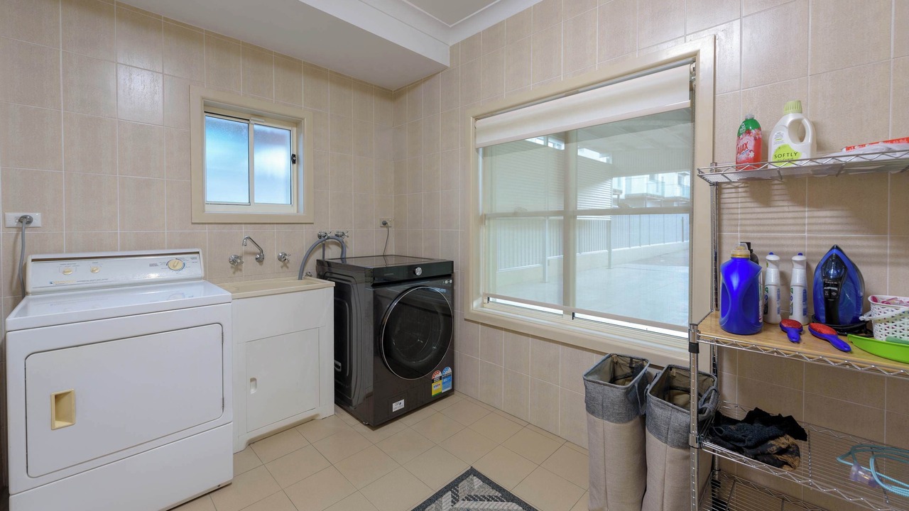 Photo of Others in Point Clare