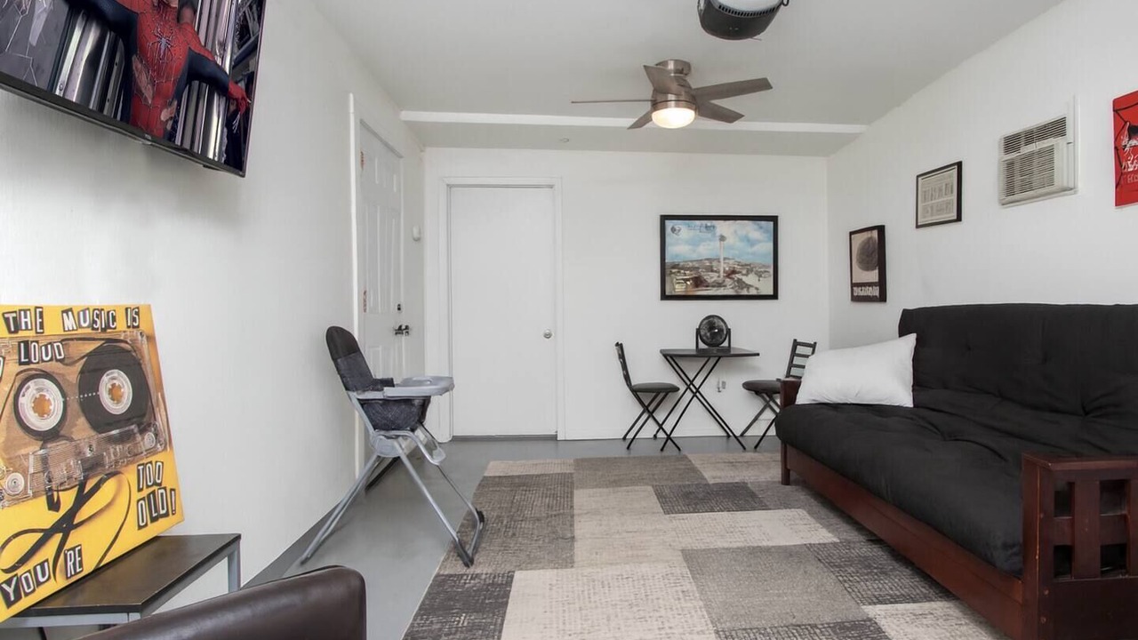 Photo of Livingroom in Shearer Hills - Ridgeview