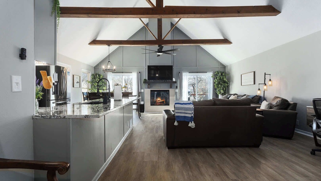Photo of Livingroom in New Century