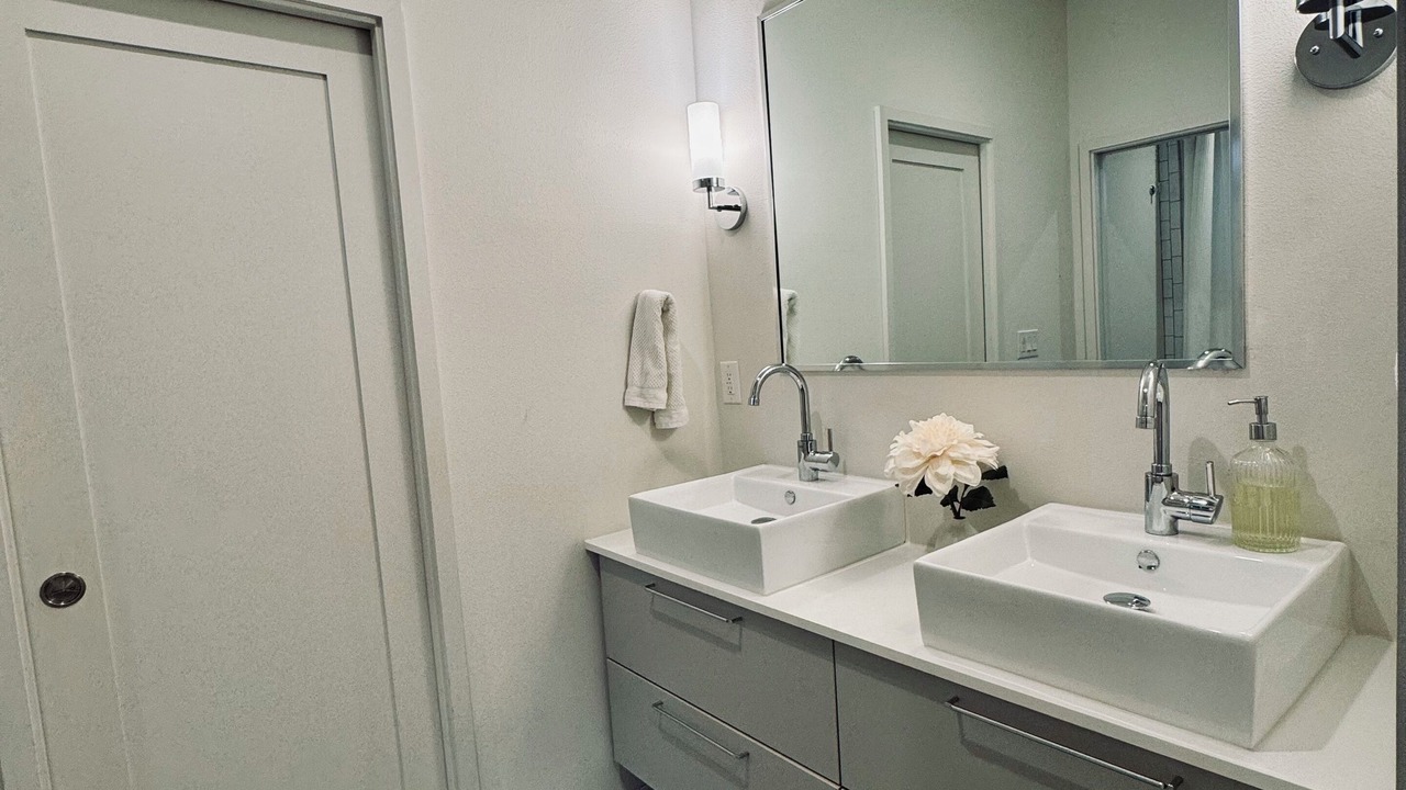 Photo of Bathroom in Highland