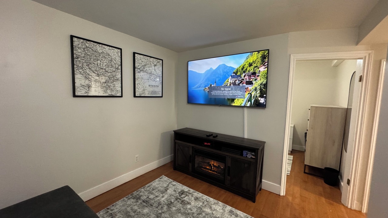 Photo of Livingroom in Thunder Bay