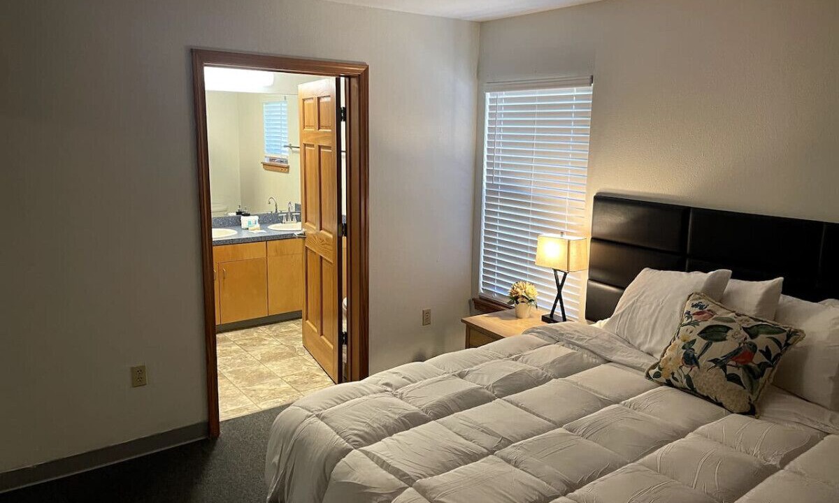 Photo of Bedroom in Cecil