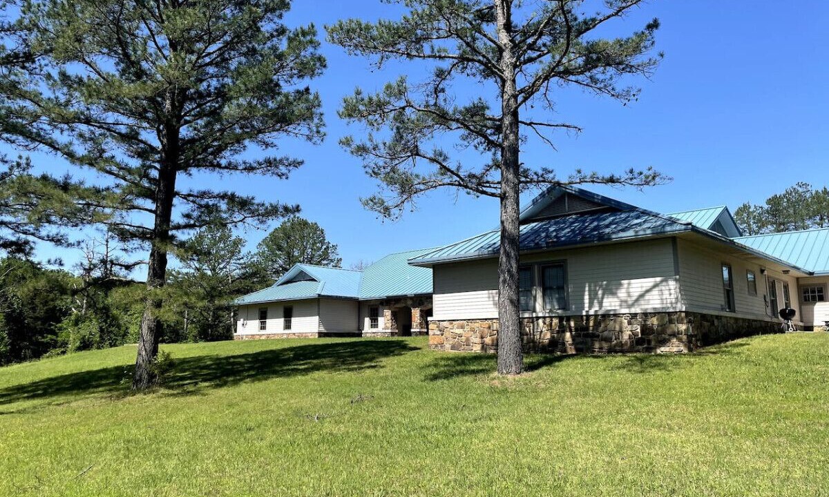 Photo of Outdoor in Cecil