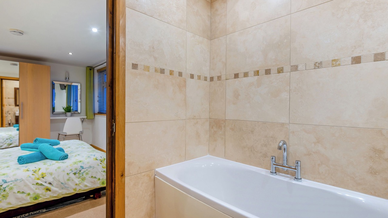 Photo of Bathroom in Roundham