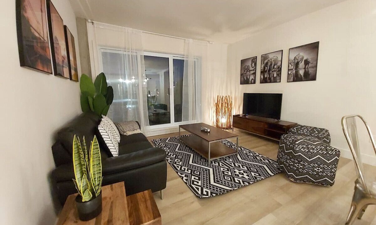 Photo of Livingroom in Pointe-de-Sainte-Foy