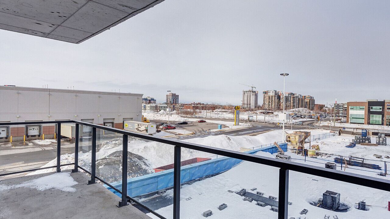 Photo of Outdoor in Laval