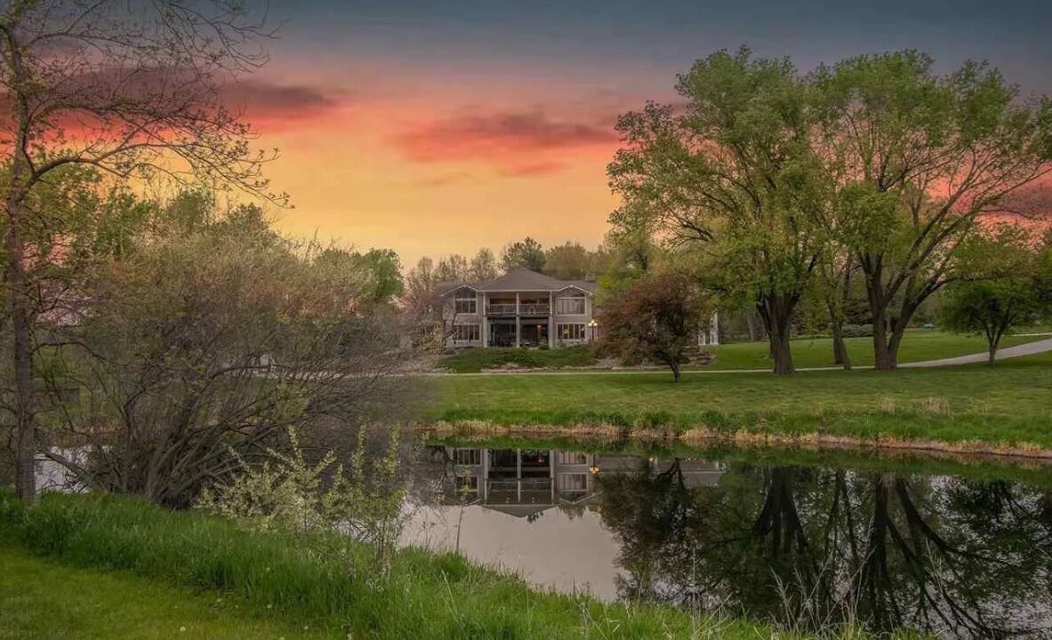Photo of Outdoor in Ashland