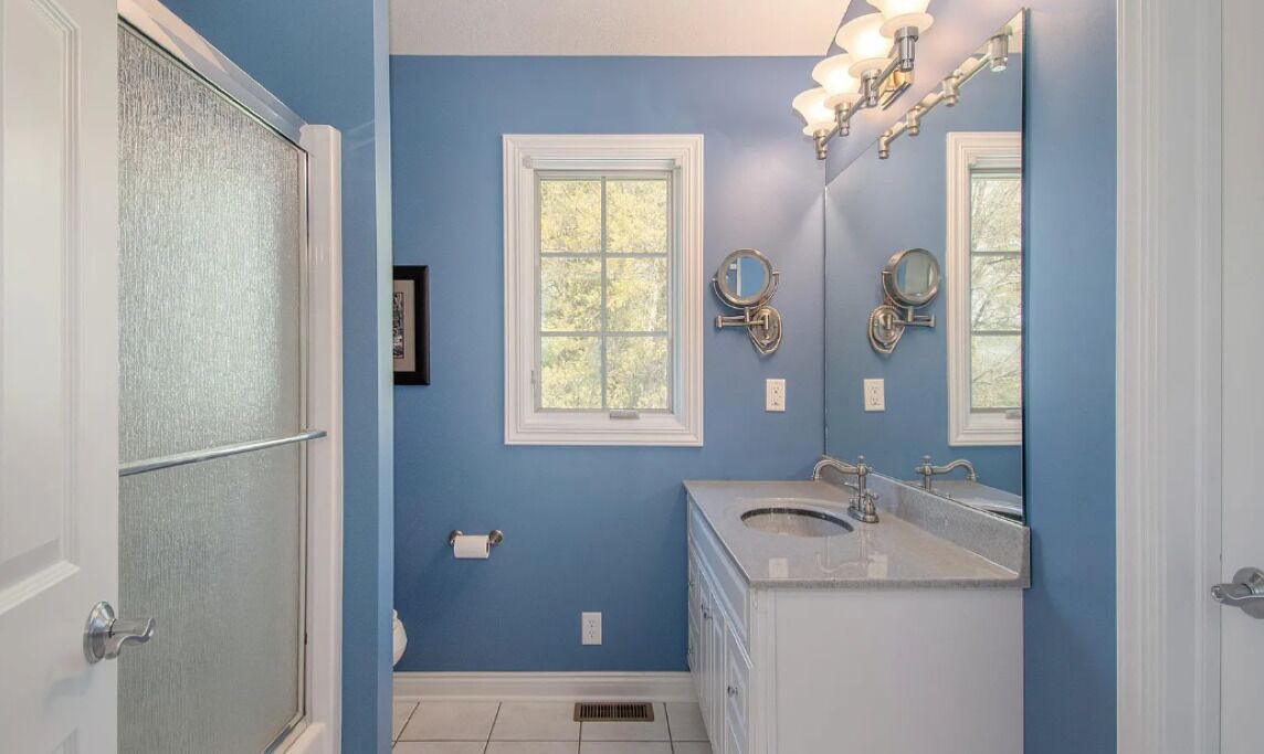 Photo of Bathroom in Ashland
