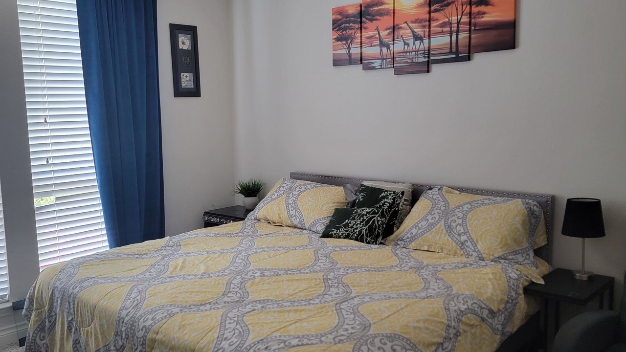 Photo of Bedroom in Pecan Grove