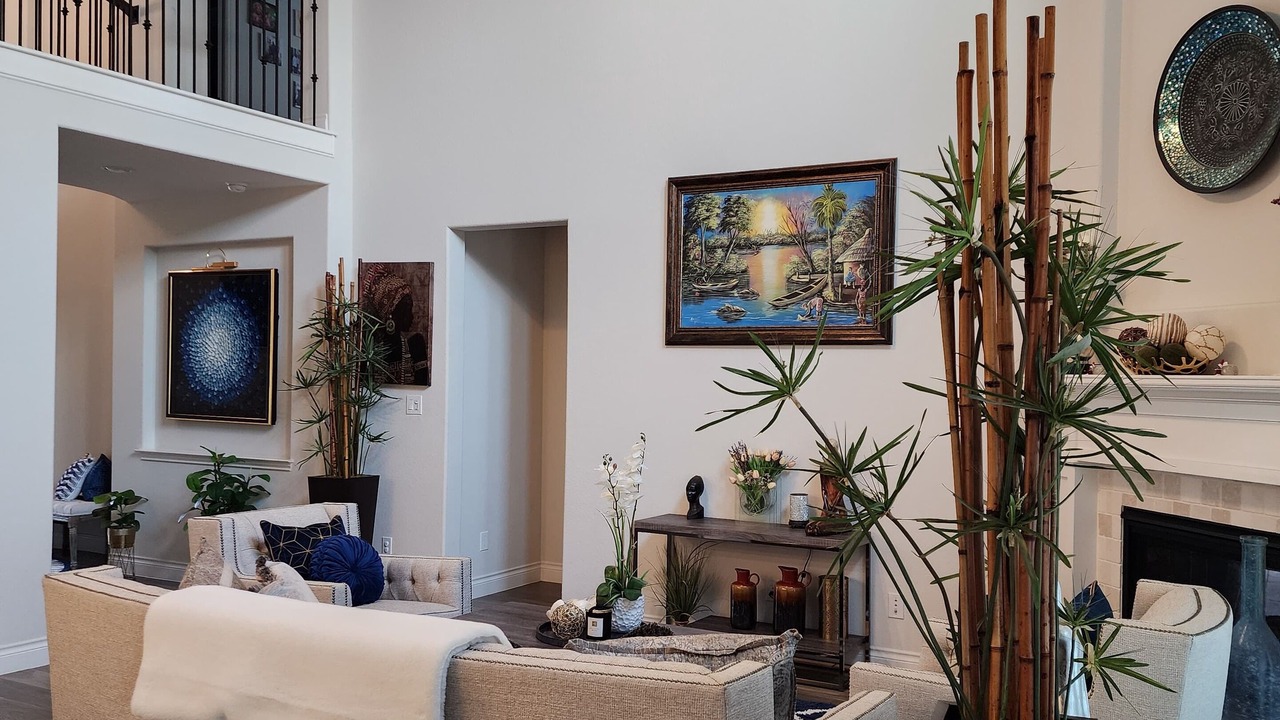 Photo of Livingroom in Pecan Grove