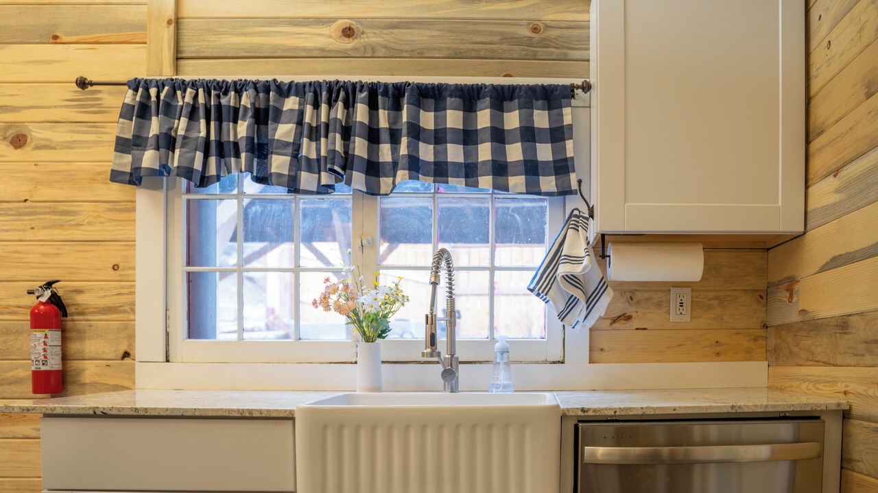 Photo of Kitchen in Green Mountain Falls