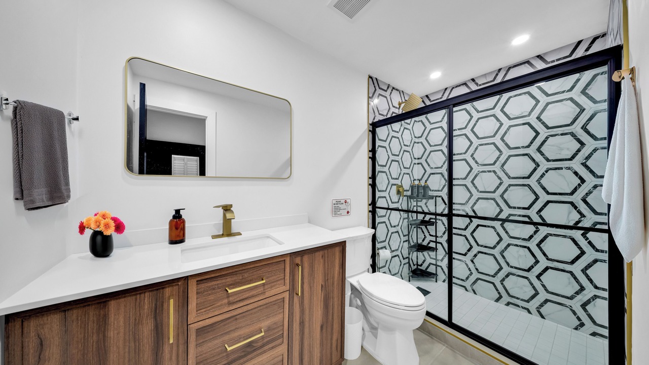 Photo of Bathroom in Ludlam