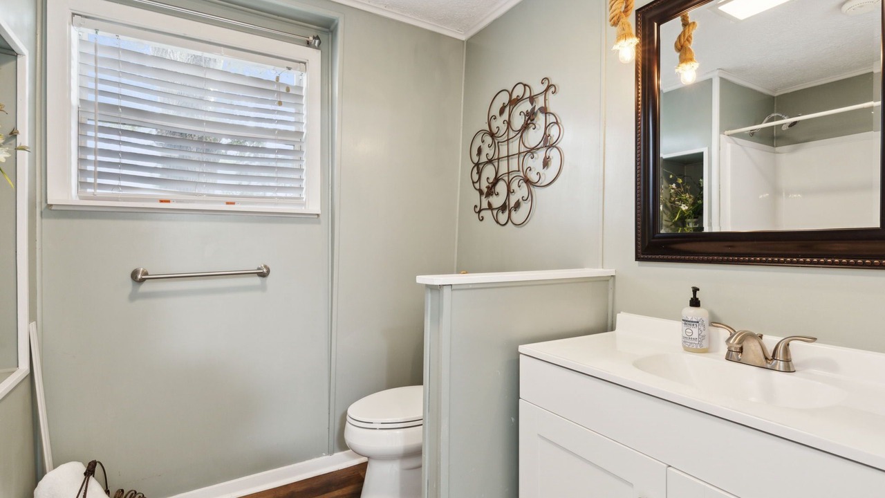 Photo of Bathroom in Gun Barrel City