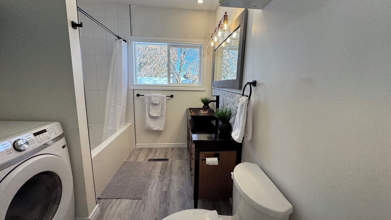 Photo of Bathroom in Thunder Bay