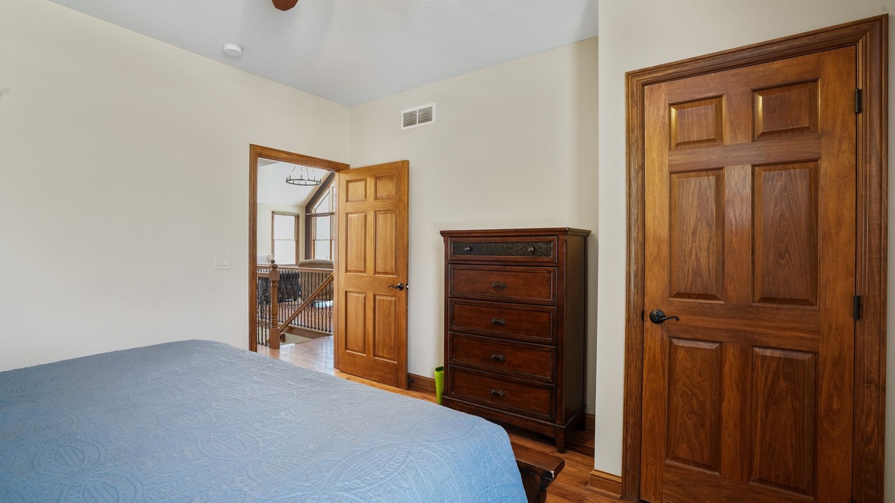 Photo of Bedroom in South Bloomingville