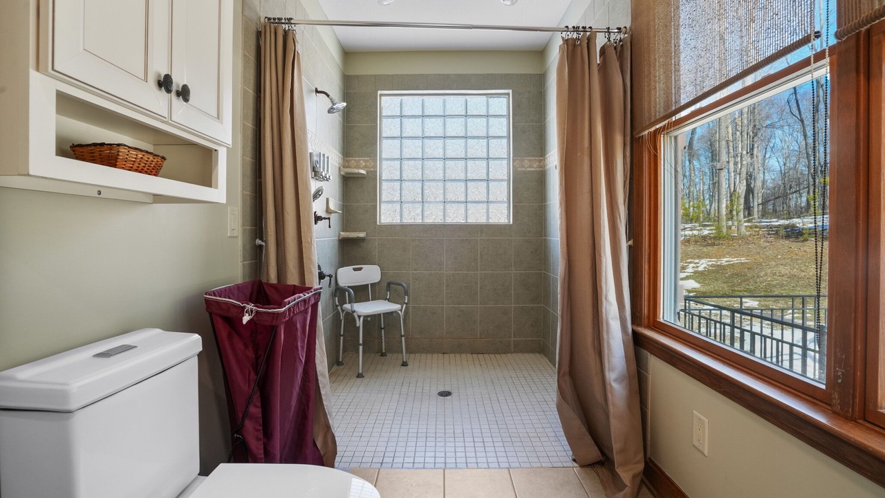 Photo of Bathroom in South Bloomingville