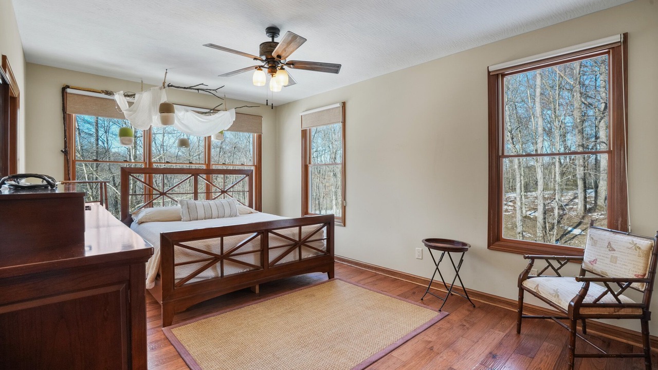 Photo of Bedroom in South Bloomingville