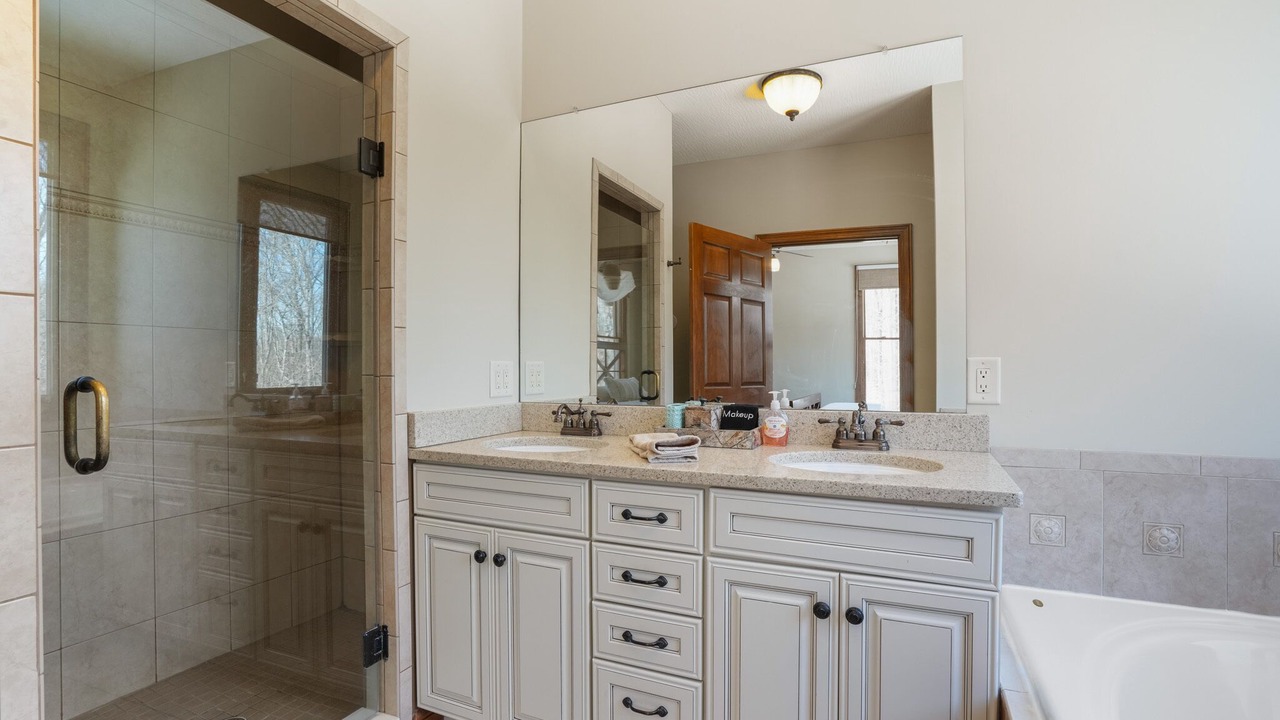 Photo of Bathroom in South Bloomingville