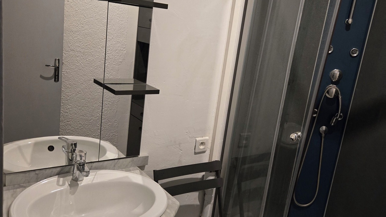 Photo of Bathroom in Salavas