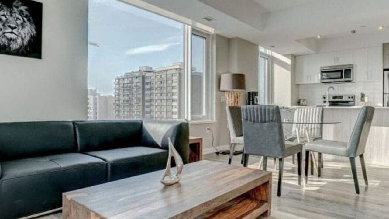 Photo of Livingroom in Ottawa Division