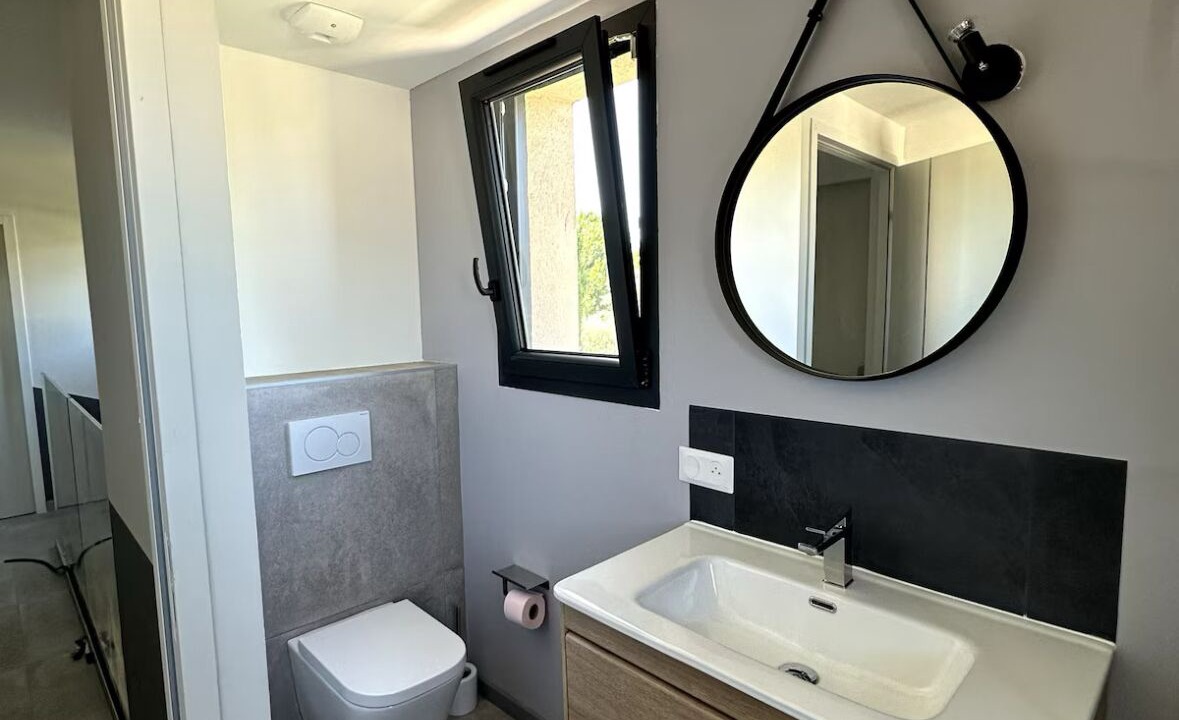 Photo of Bathroom in Les Arcs-sur-Argens
