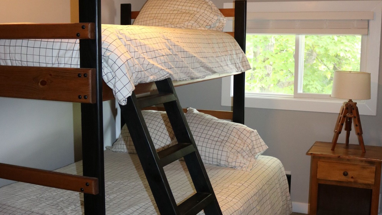 Photo of Bedroom in Golden Valley
