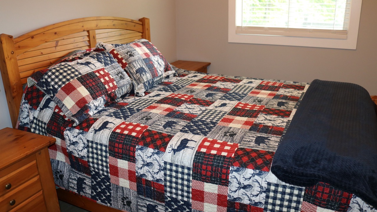 Photo of Bedroom in Golden Valley