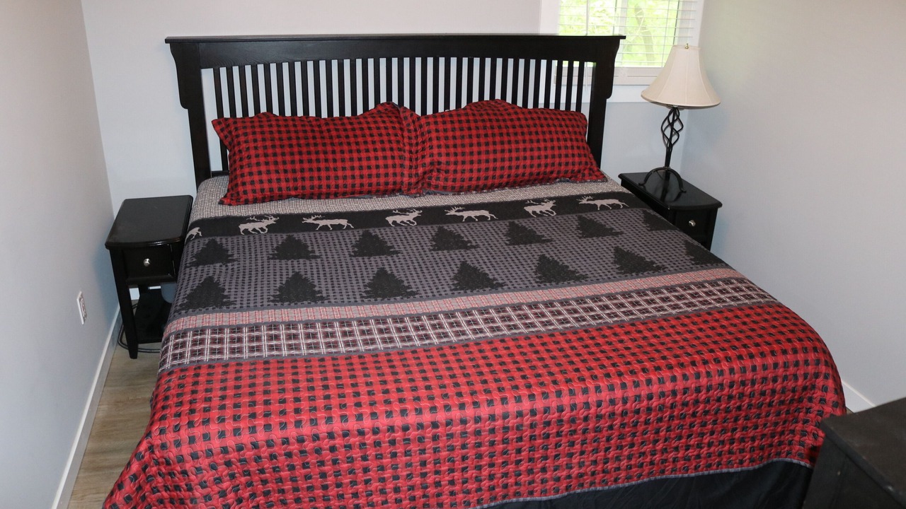 Photo of Bedroom in Golden Valley