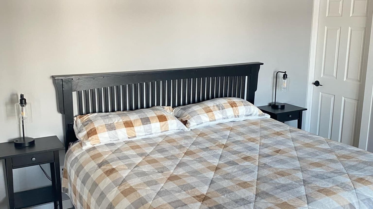 Photo of Bedroom in Golden Valley