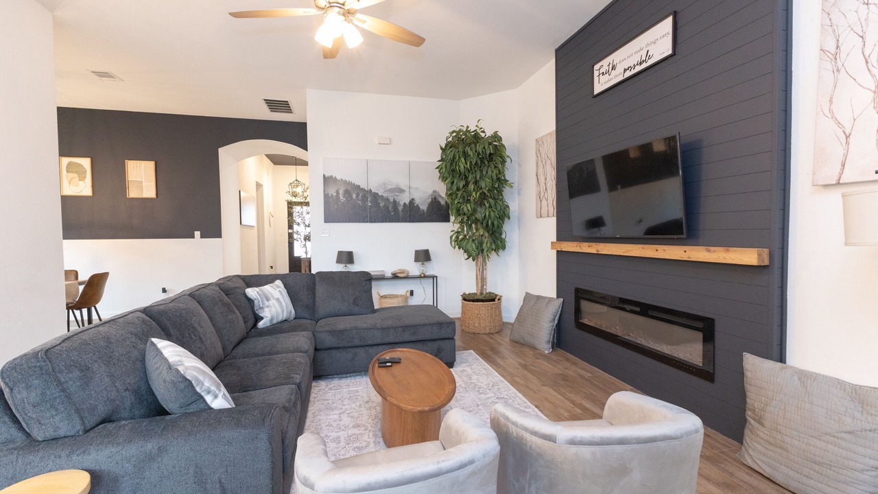 Photo of Livingroom in Kyle