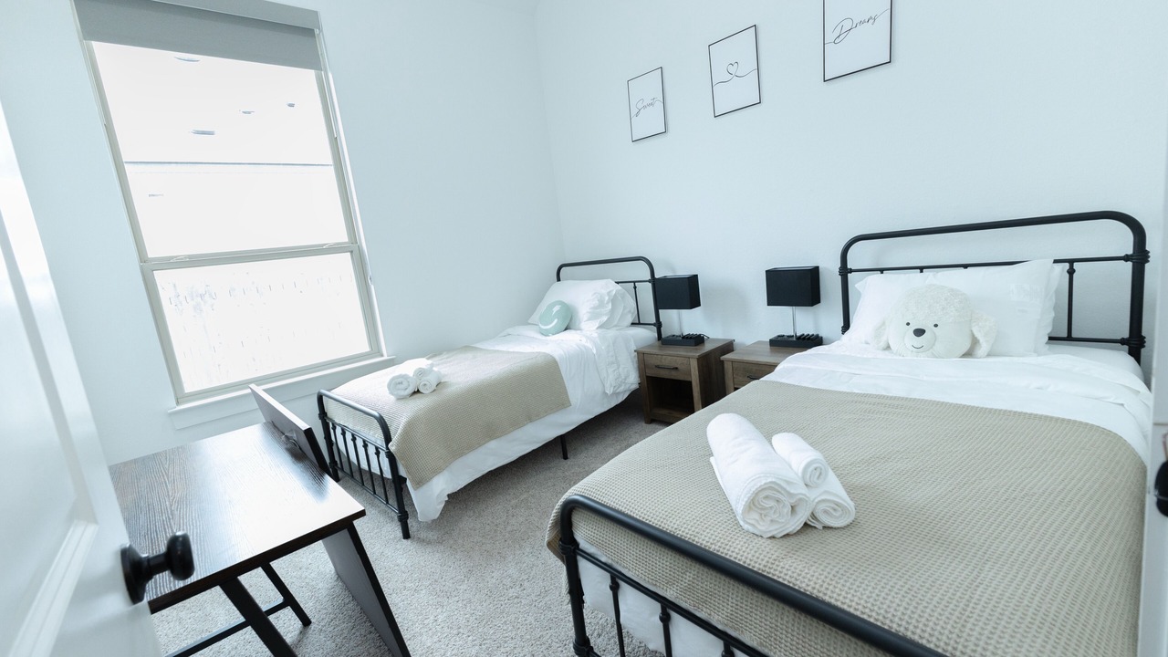 Photo of Bedroom in Kyle