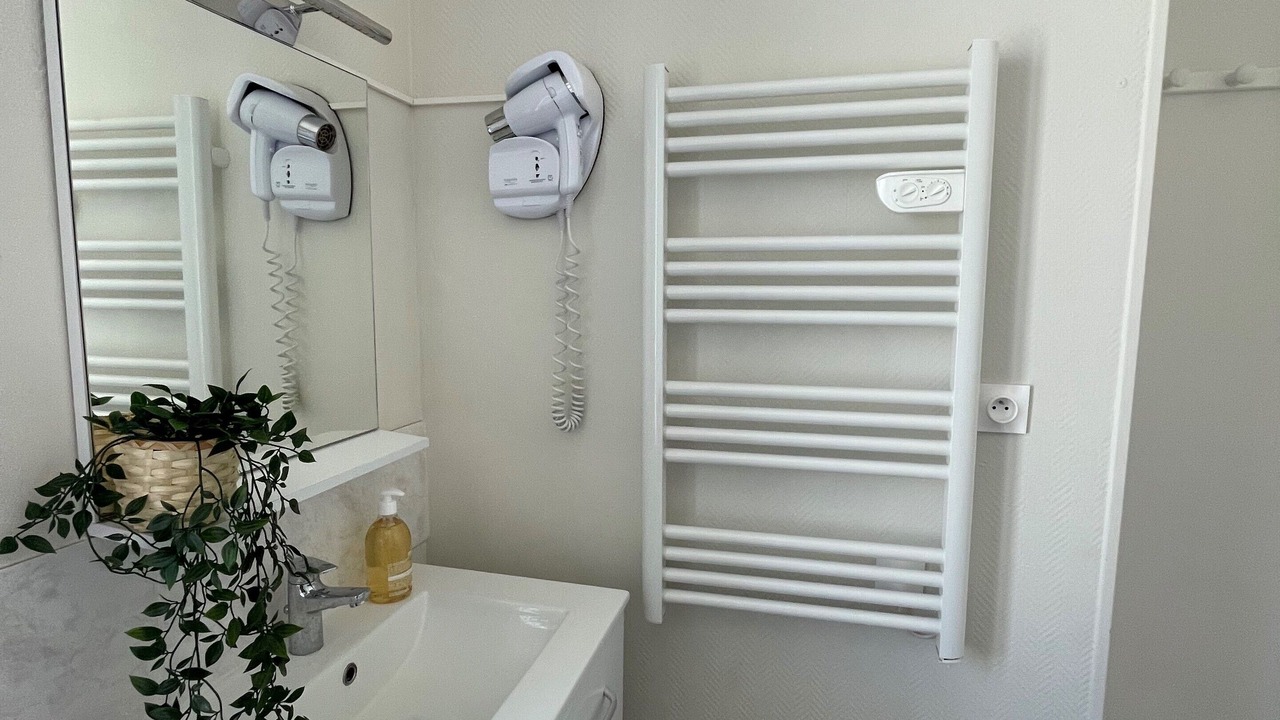 Photo of Bathroom in Arromanches-les-Bains