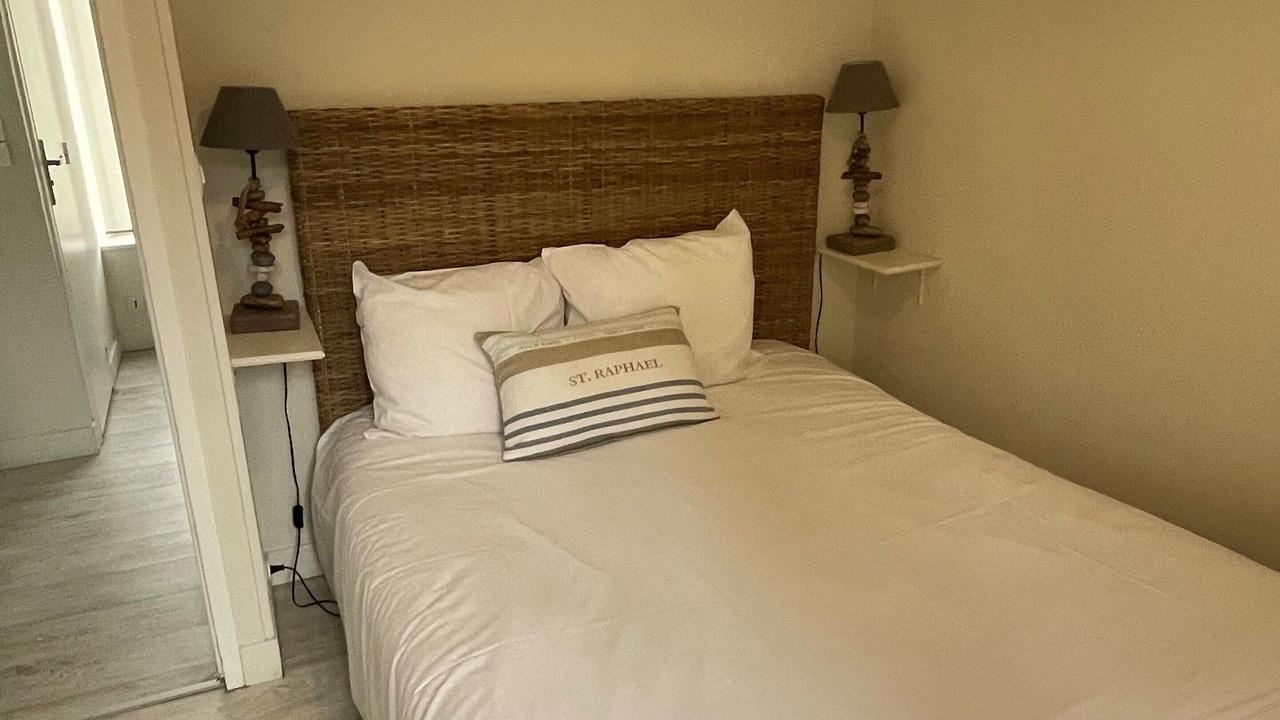 Photo of Bedroom in Arromanches-les-Bains