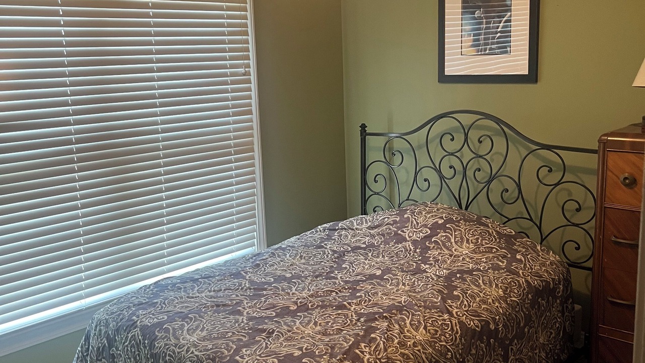 Photo of Bedroom in Shawnee