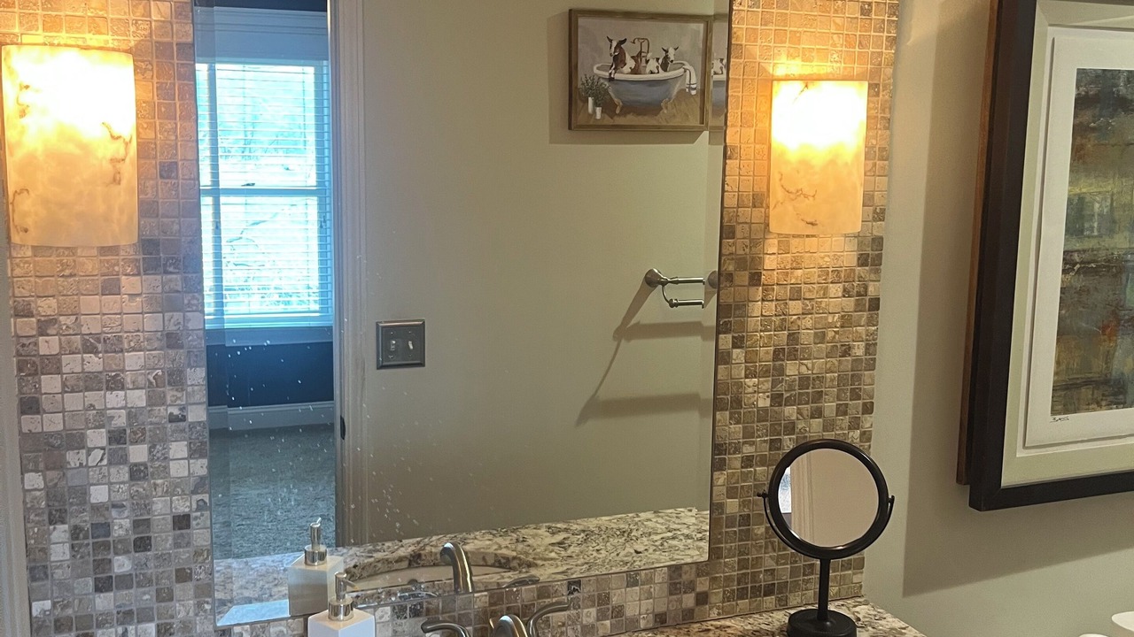 Photo of Bathroom in Shawnee