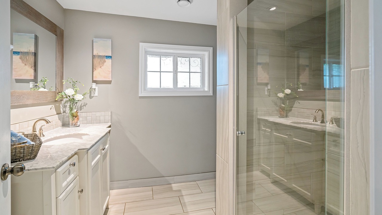 Photo of Bathroom in Crystal Beach